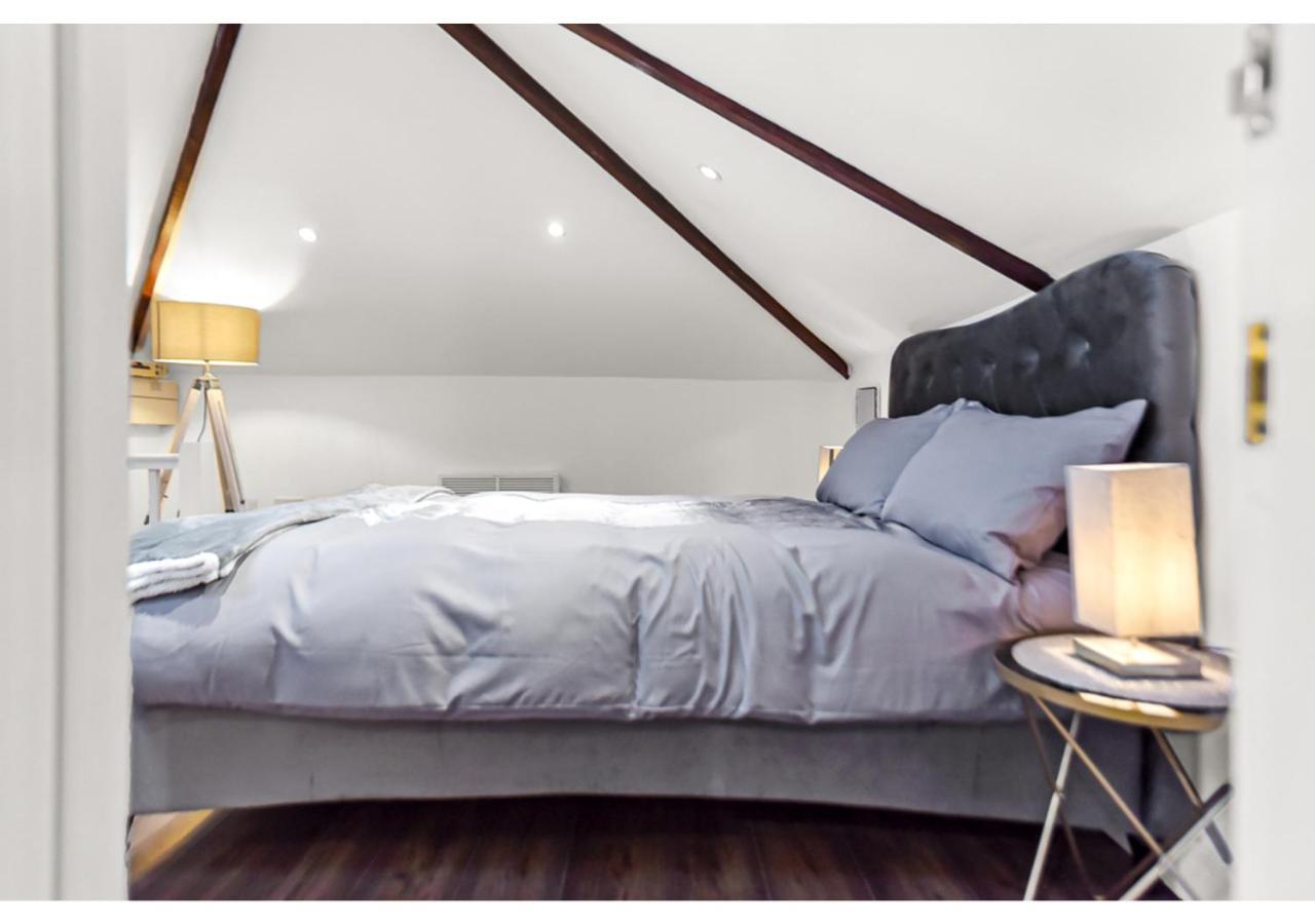 Sleek And Modern Studio With Minimalist Vibe Daire Chelmsford Dış mekan fotoğraf