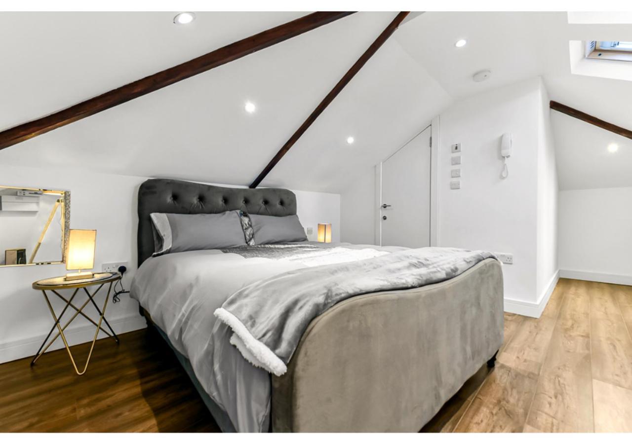Sleek And Modern Studio With Minimalist Vibe Daire Chelmsford Dış mekan fotoğraf